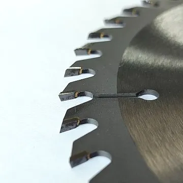 BELMASH 210x2,2/1,6x30 48T
