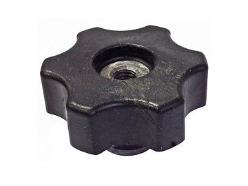 Ручка (фиксации пильного диска)