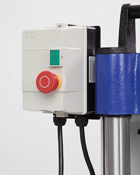 S081-082A_08